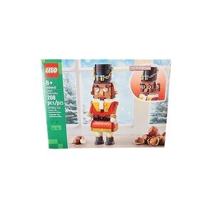 LEGO Nutcracker Christmas Decor - Building Set Ages 8+ 40640